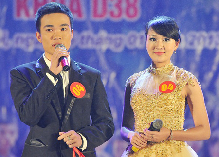 Cặp đôi giành giải nhất Hương Quỳnh - Văn Chiến